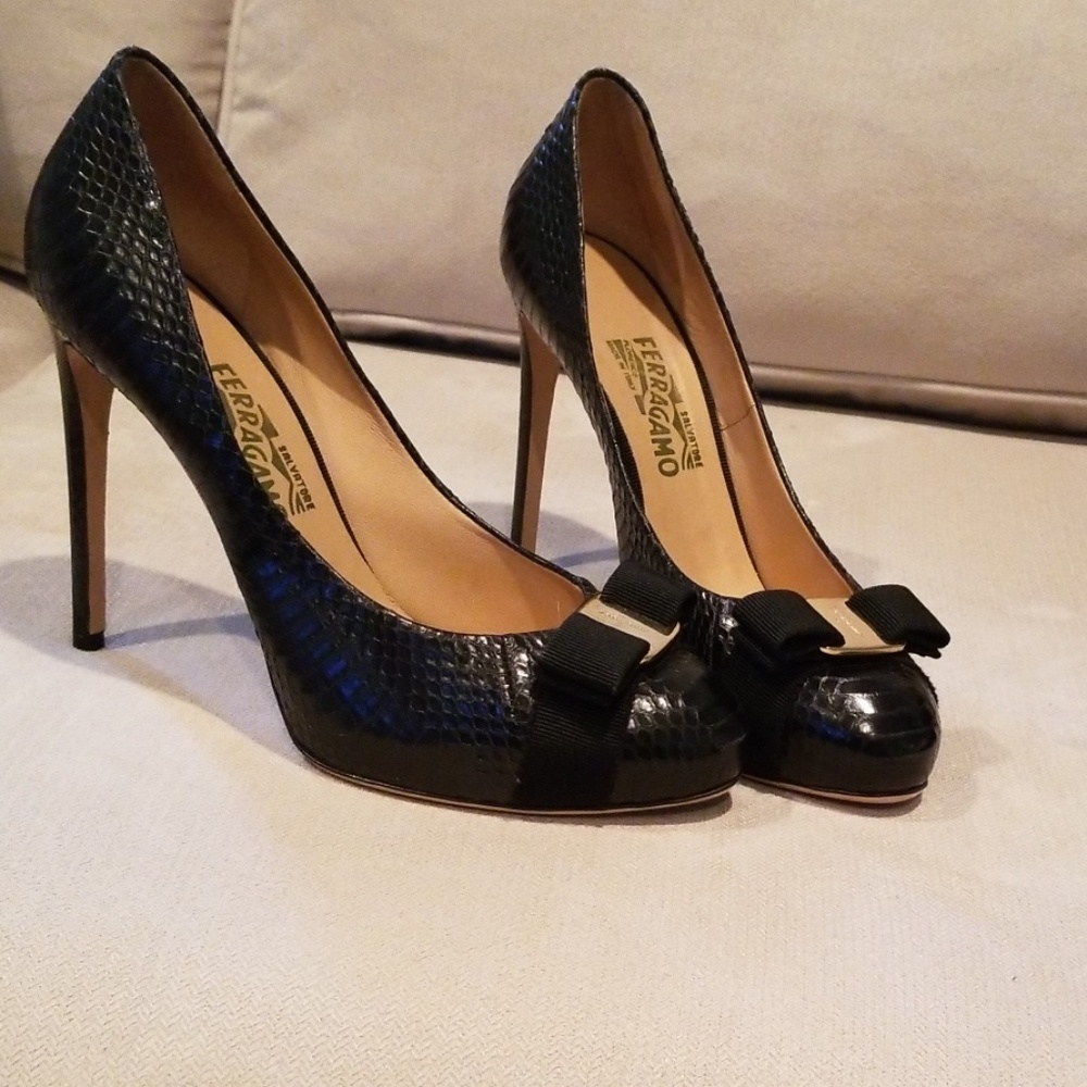 Salvatore Ferragamo Platform pumps